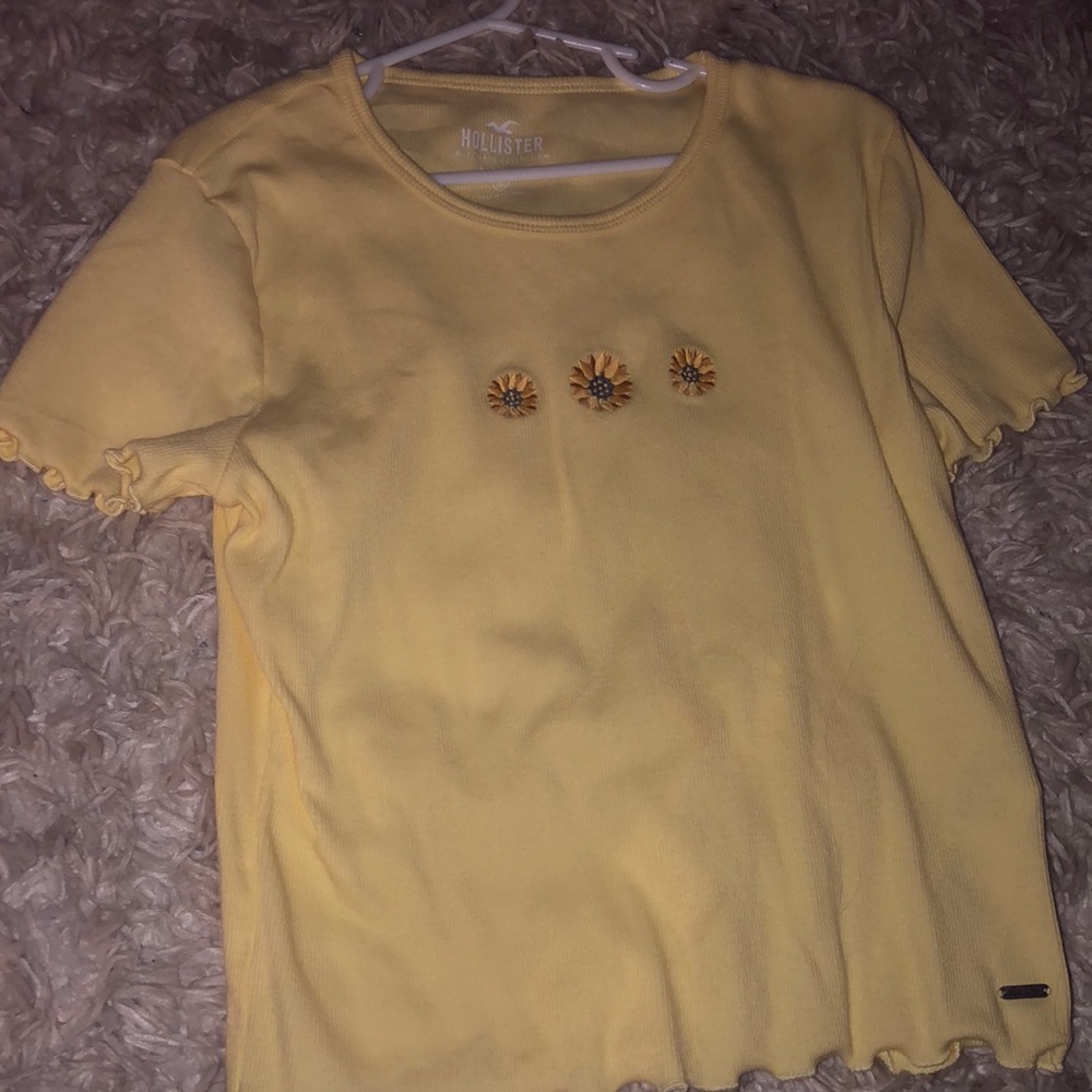 Yellow Hollister baby tee (already sold)